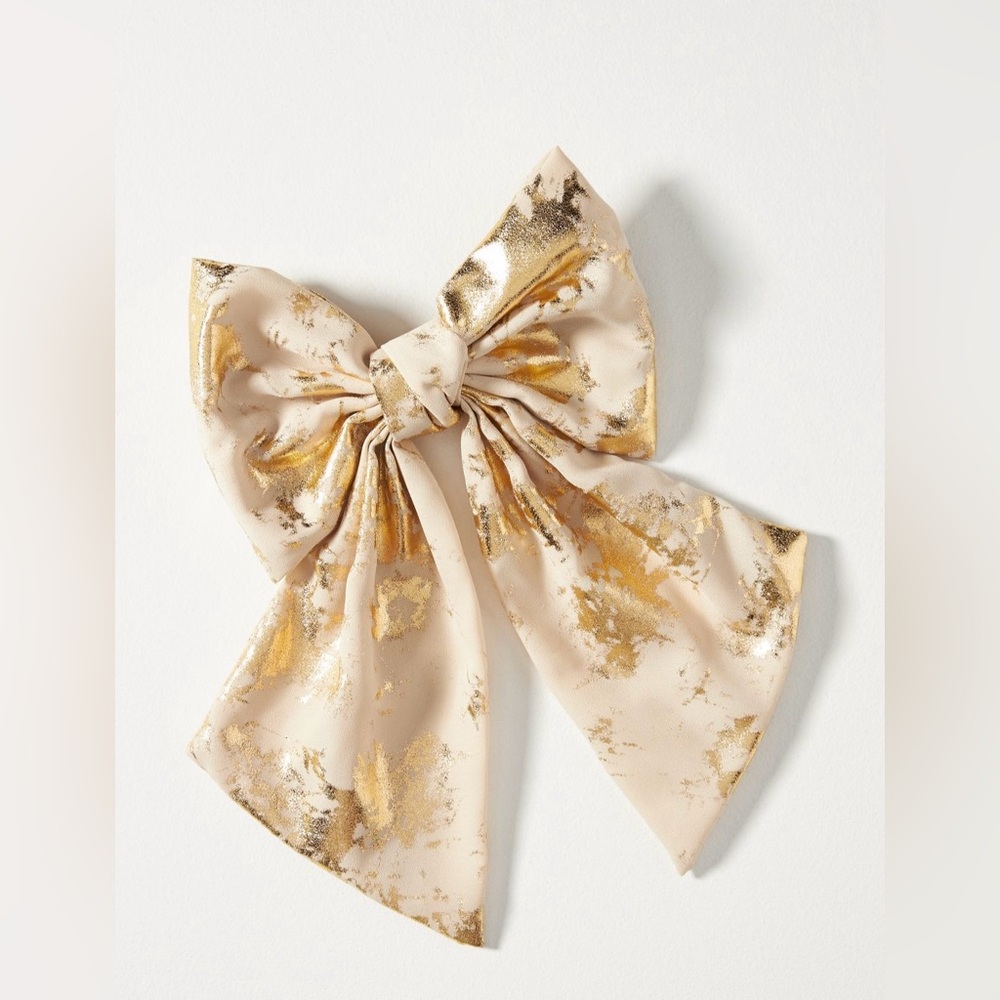 Anthropologie Shimmer White Fabric Hair Bow NWT